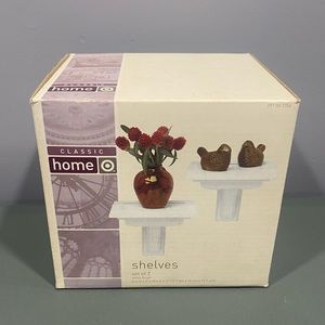 Classic Home Decor Shelves - White Wall Shelfs - Set of 2